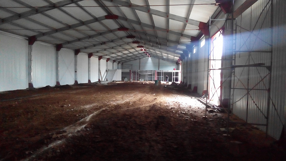 Быстровозводимый сборный склад продовольственных продуктов с холодильной камерой. г. Мирный