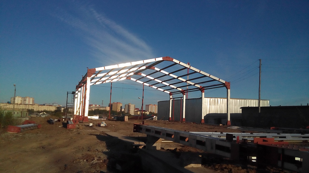 Быстровозводимый сборный склад продовольственных продуктов с холодильной камерой. г. Мирный