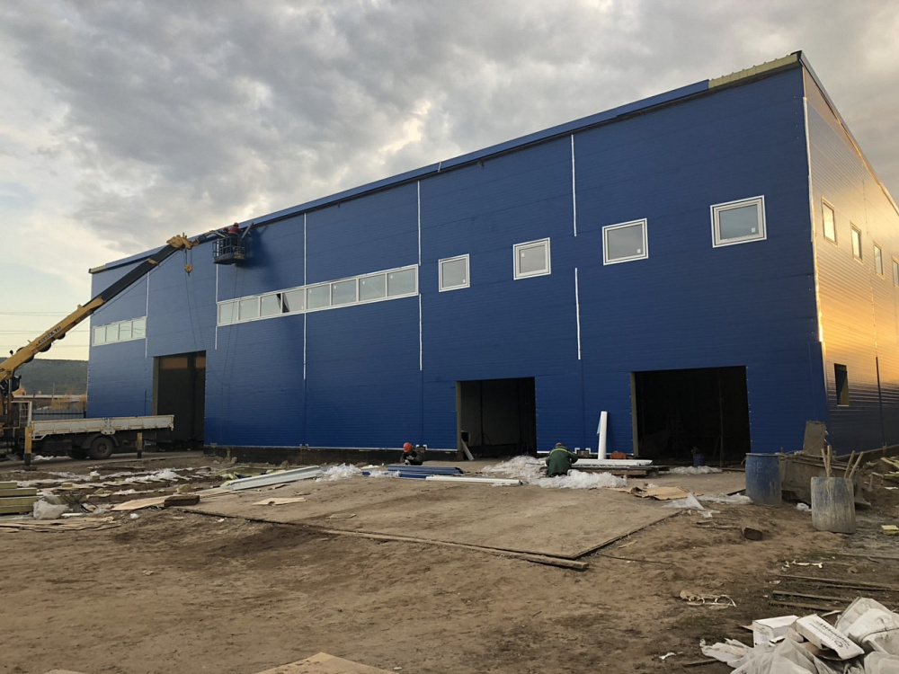 Здание Гаража в г. Ленск